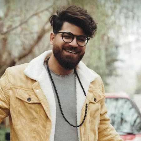 من دلم از همون اول دور سره تو میگرده از  احمد کارو